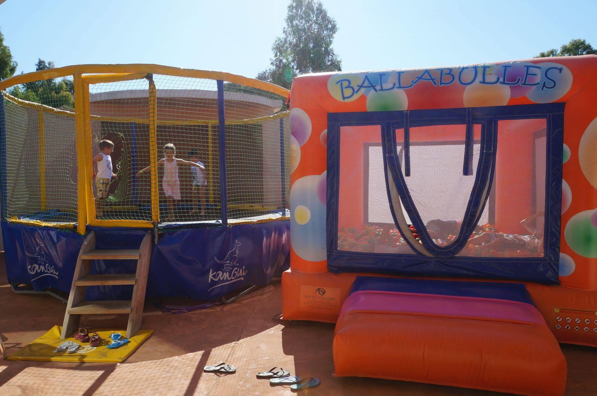 Camping International กาลวี ภายนอก รูปภาพ